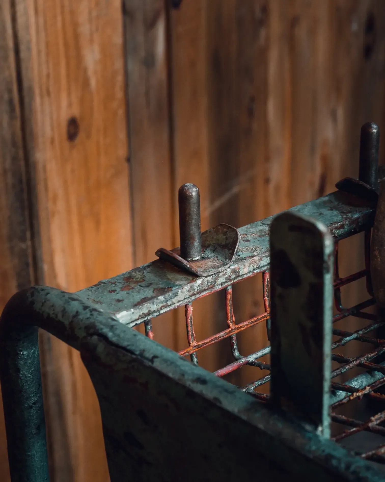 Old shoe rack - Roll Antiques™